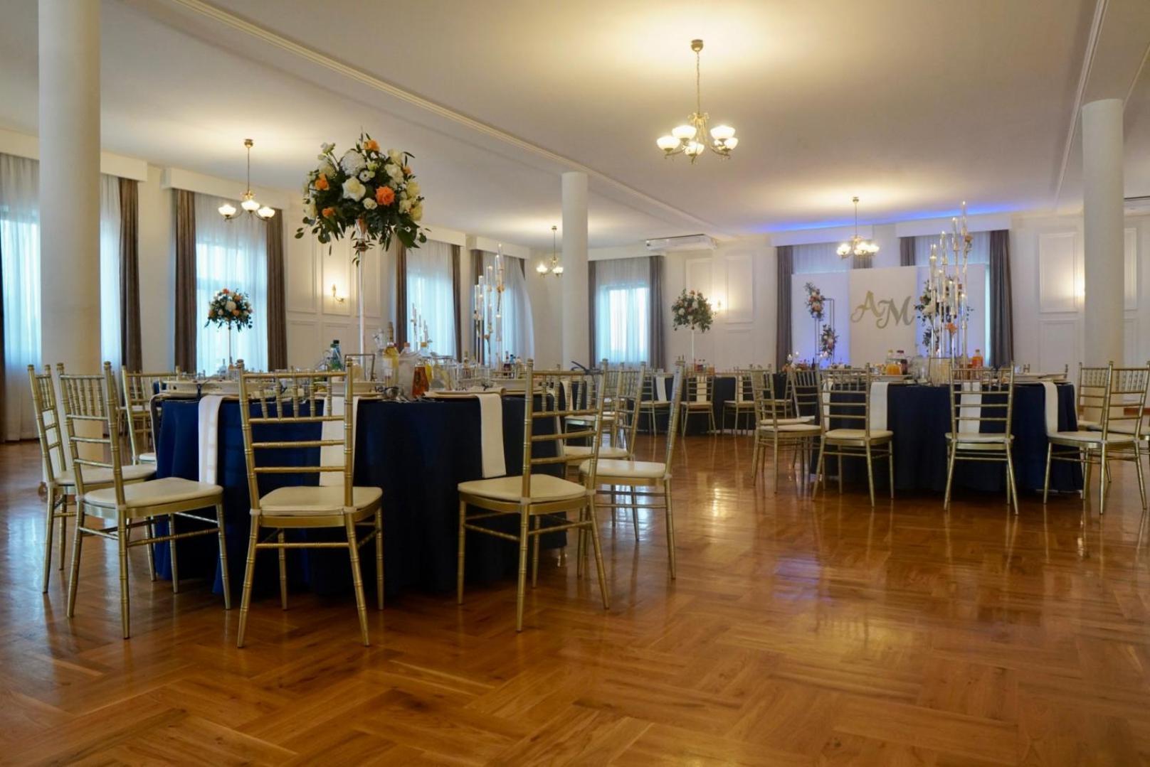 Gosciniec "Nad Warta" Bed & Breakfast Uniejow Exterior photo